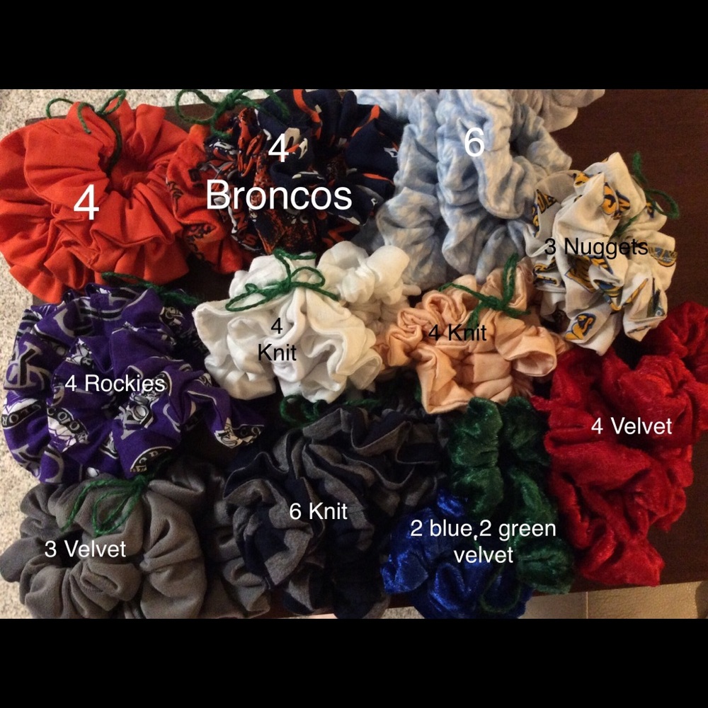 **Hair Scrunchies *